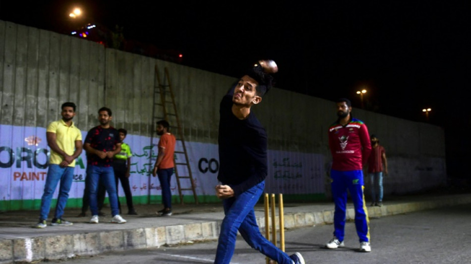 Pakistan street cricket comes to life after dark during Ramadan 