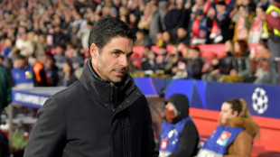 Arsenal vence o eliminado Girona (2-1) e avan&ccedil;a &agrave;s oitavas como 3&ordm; colocado na Champions