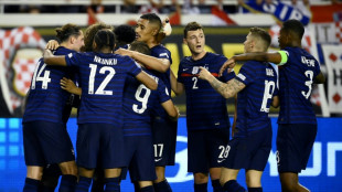 Bleus: en Croatie, capitaine Kimpembe solide &agrave; la barre