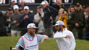 Late birdie lifts Homa to 2nd straight PGA title at Silverado