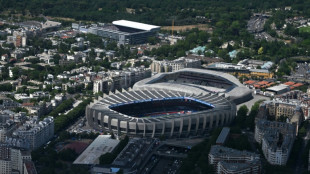 L1: Hidalgo ne veut pas vendre le Parc des Princes, le Paris SG pr&ecirc;t "&agrave; quitter sa maison"