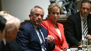 Departamento da Saúde dos EUA cortará 10.000 empregos