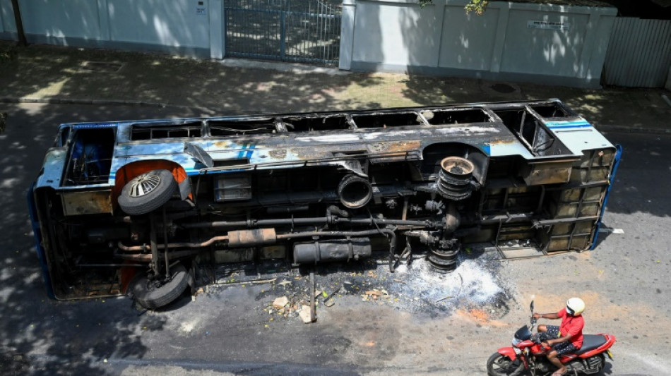 Sri Lanka: l'&eacute;conomie va "s'effrondrer" sans nouveau gouvernement, selon la Banque centrale