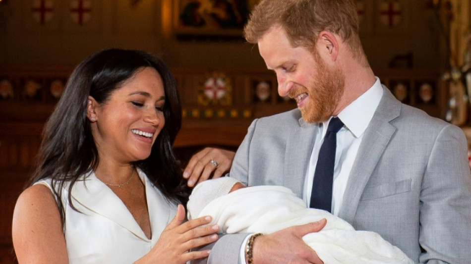 La version n&eacute;erlandaise d'un livre sur les Windsor au pilon: elle r&eacute;v&eacute;lerait le nom du raciste