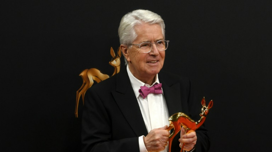 Fernsehshowmaster Frank Elstner sch&auml;tzt seine schlechten Augen