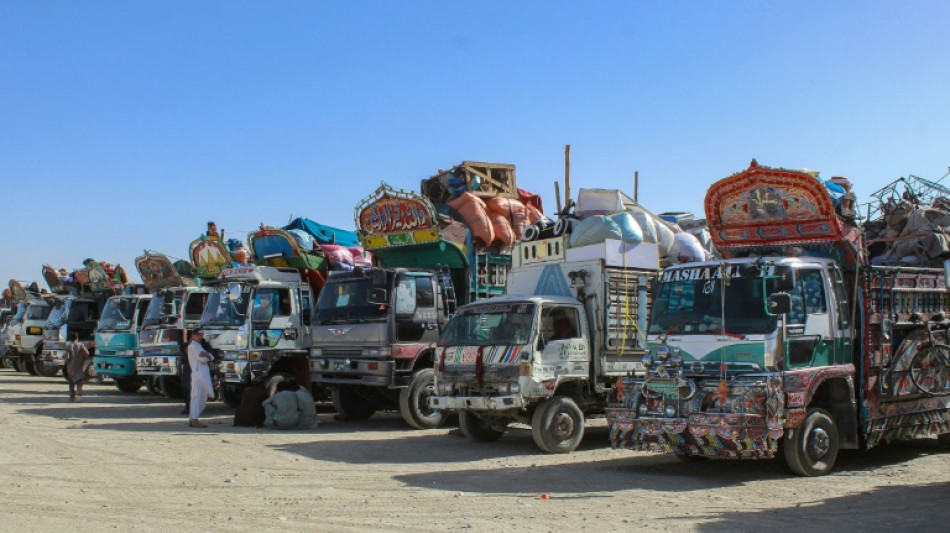 Tropas pakistan&iacute;es abaten a 54 insurgentes procedentes de Afganist&aacute;n