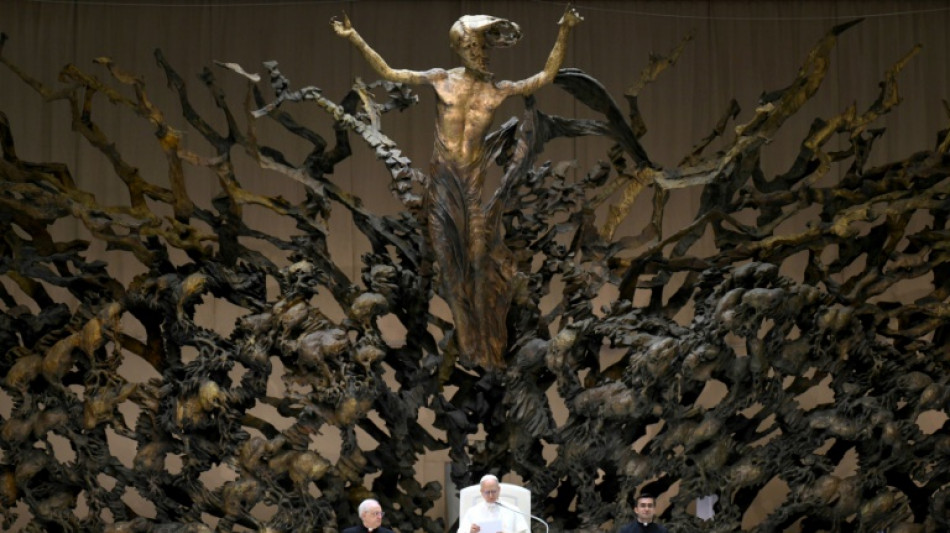 Papa Leão XVI apresenta mensagem de diálogo e unidade à Cúria