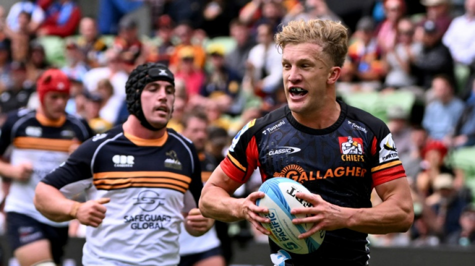 All Blacks roll the dice with 10 changes for third France Test