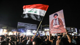 Hunderte Anh&auml;nger des Schiiten-F&uuml;hrers Sadr st&uuml;rmen irakisches Parlament