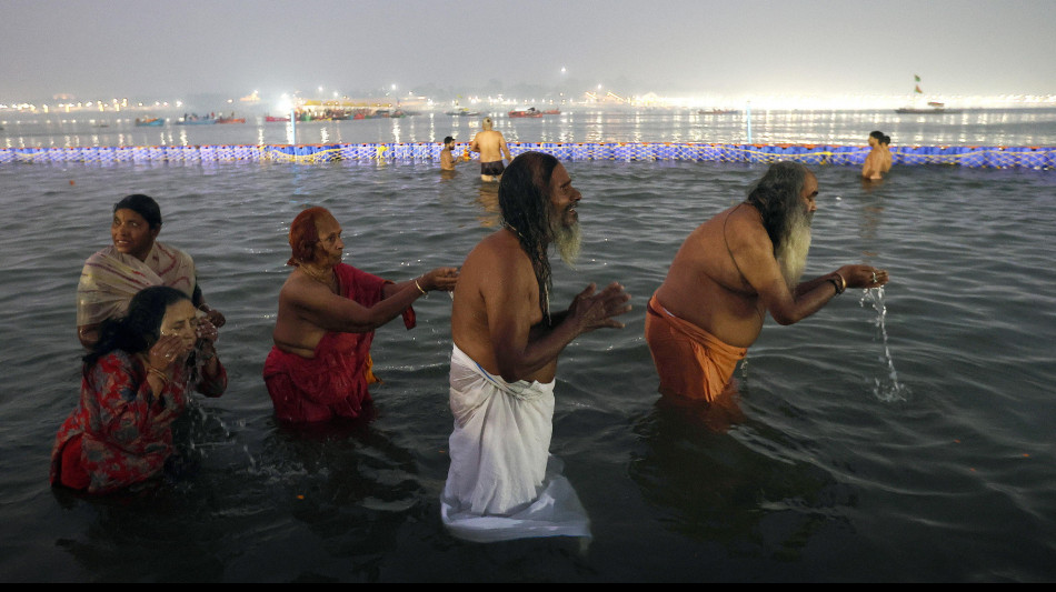 India prepara Maha Kumbh Mela, raduno per 400 milioni ind&ugrave;
