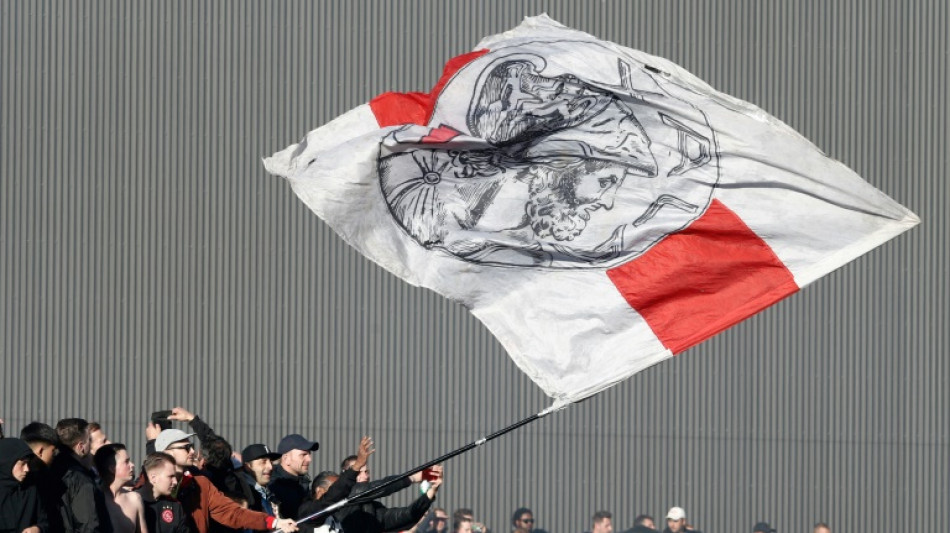 Derrotas, viol&ecirc;ncia e disputa pelo poder: Ajax atravessa uma das maiores crises de sua hist&oacute;ria