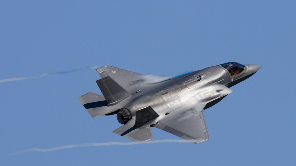 F-35 italiani in Estonia intercettano velivolo russo
