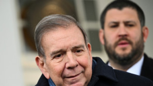 Oposi&ccedil;&atilde;o venezuelana faz movimenta&ccedil;&otilde;es com For&ccedil;as Armadas no centro de disputa pelo poder