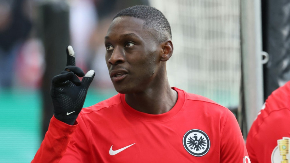 Kolo Muani und G&ouml;tze zaubern: SGE st&uuml;rmt ins Halbfinale