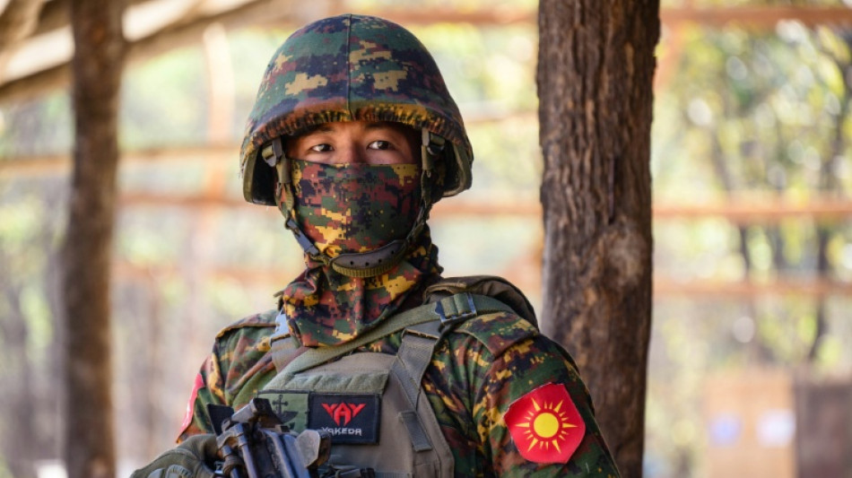 Un ataque a&eacute;reo de junta militar de Birmania mata al menos a 17 personas, seg&uacute;n grupos locales