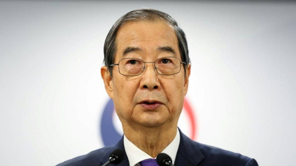 Oposi&ccedil;&atilde;o sul-coreana apresenta mo&ccedil;&atilde;o de impeachment do presidente interino