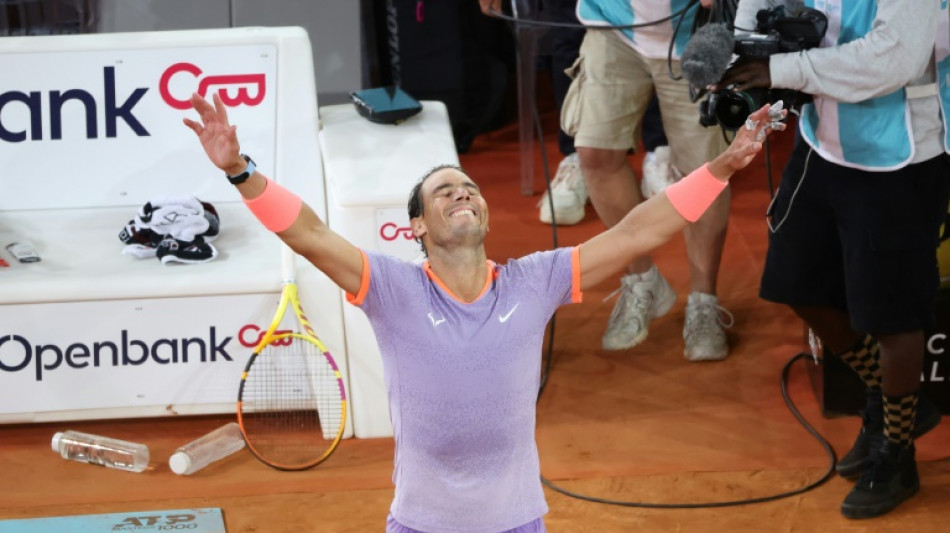 Nadal se venga de De Mi&ntilde;aur y avanza a tercera ronda en Madrid 