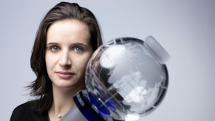 Biathlon: "Le globe est arriv&eacute; plus t&ocirc;t que pr&eacute;vu", raconte Julia Simon