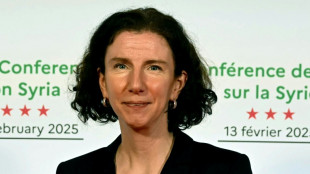 Ministra brit&aacute;nica dimite por los recortes a la ayuda internacional