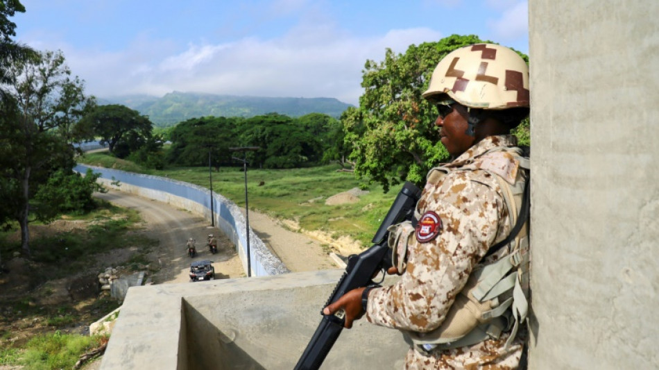 Dominicana aumenta las tropas en la frontera con Hait&iacute;