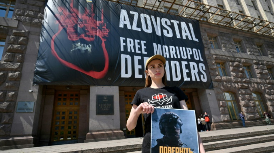 La amarga espera de las familias de los prisioneros de Mari&uacute;pol