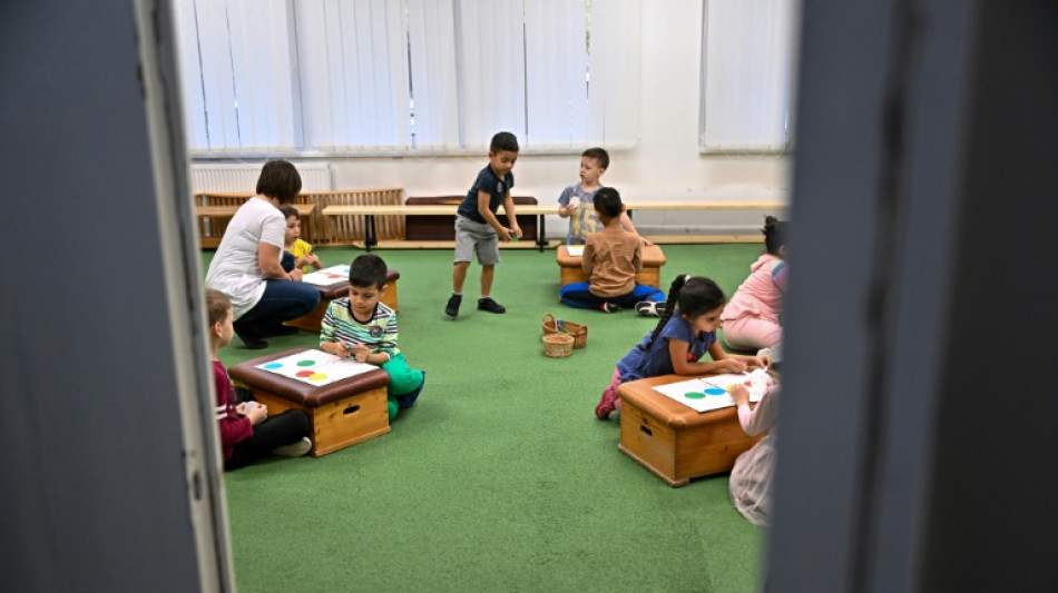 Mehrheit bef&uuml;rwortet Streichung von Elterngeld f&uuml;r h&ouml;here Einkommen