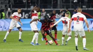 Medio centenar de polic&iacute;as heridos al margen de un partido de la Bundesliga en Fr&aacute;ncfort