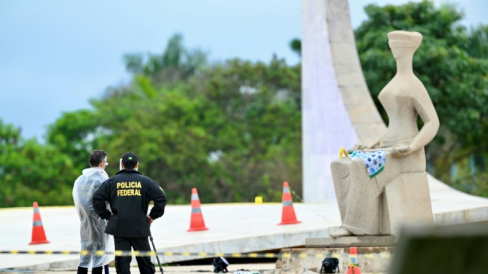 PF investiga ataque fracassado ao STF como 'a&ccedil;&atilde;o terrorista'