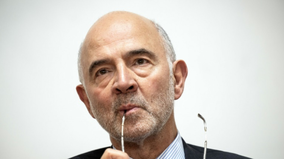 Censure: "Pas le chaos" mais attention &agrave; "une perte de cr&eacute;dibilit&eacute; progressive" de la France, estime Moscovici