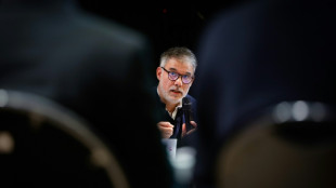 Budget de la S&eacute;cu: &agrave; la veille du vote, le gouvernement multiplie les mains tendues