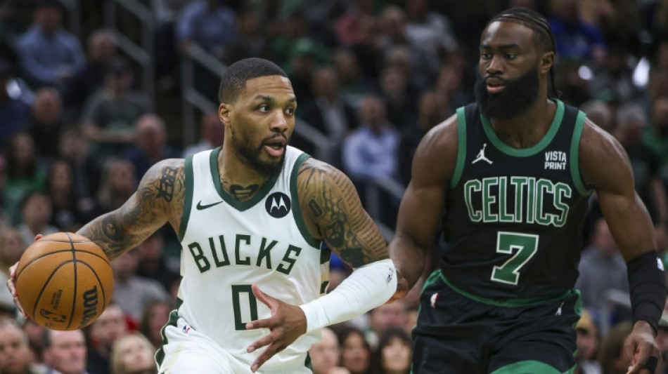 NBA: Milwaukee bat Brooklyn avec un "ph&eacute;nom&eacute;nal" Lillard