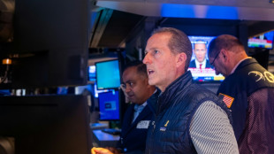 Wall Street en ordre dispers&eacute;, prudente avant les r&eacute;sultats de Nvidia