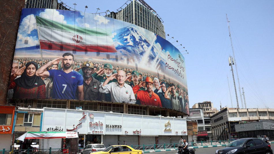 Consigliere Khamenei, partita non &egrave; finita, presto sorprese