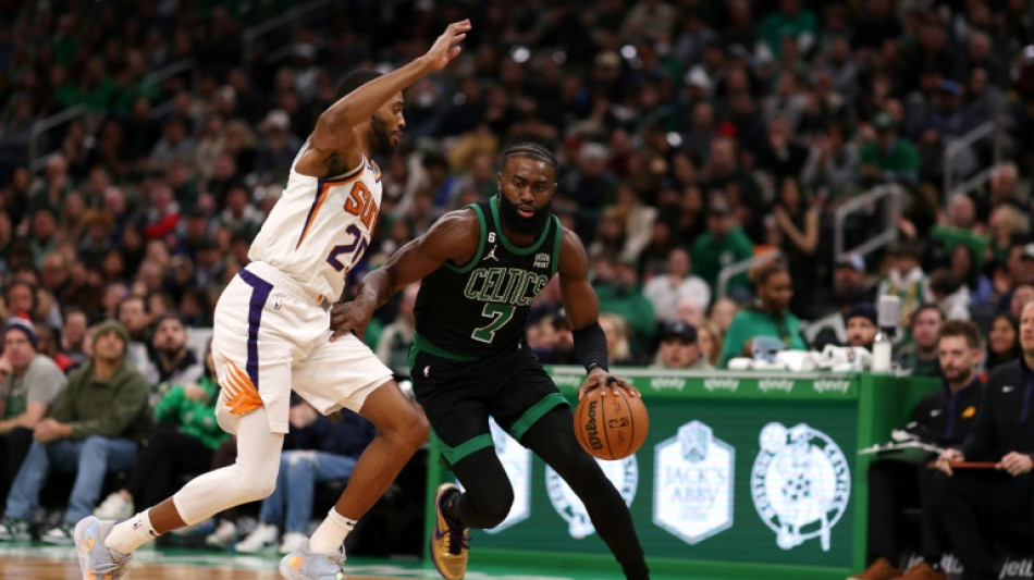 NBA: les Suns brillent &agrave; Boston, violences &agrave; Minneapolis