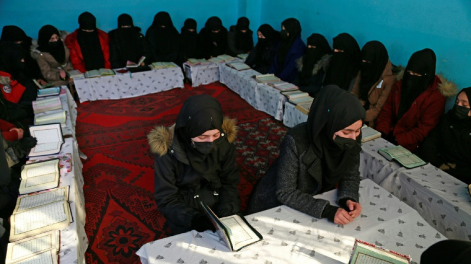 Exclues des &eacute;coles, les jeunes Afghanes se replient sur les madrasas