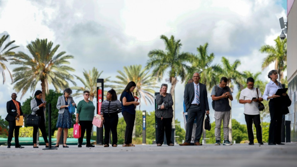 Le march&eacute; am&eacute;ricain de l'emploi se tasse plus que pr&eacute;vu en juillet