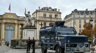 Mais de 1.400 detidos nas manifesta&ccedil;&otilde;es de s&aacute;bado na Fran&ccedil;a