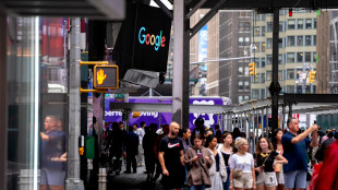 Giovane spara a Times Square, ferisce tre persone