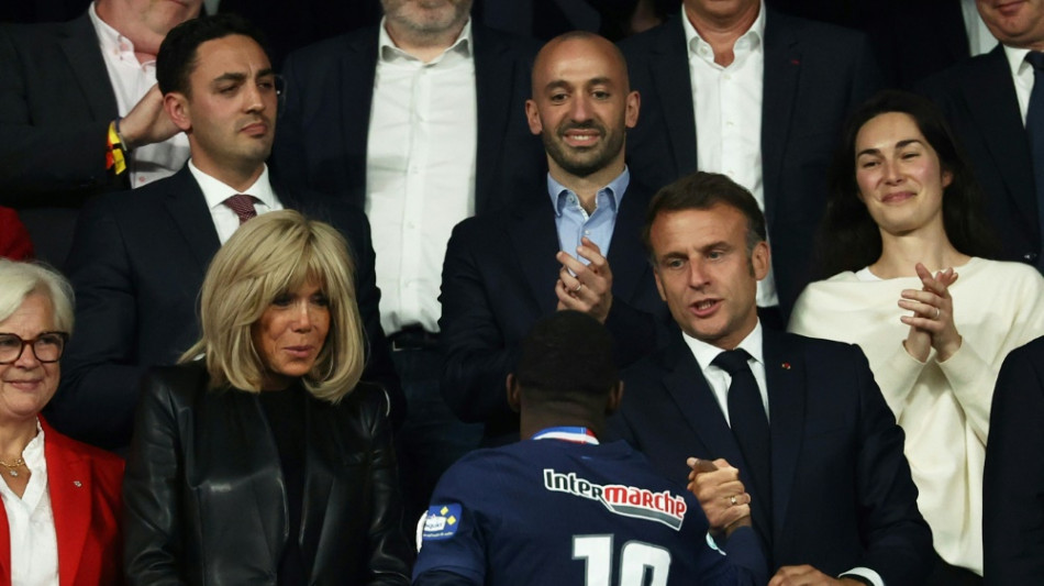 Macron empf&auml;ngt Champions-League-Sieger Paris