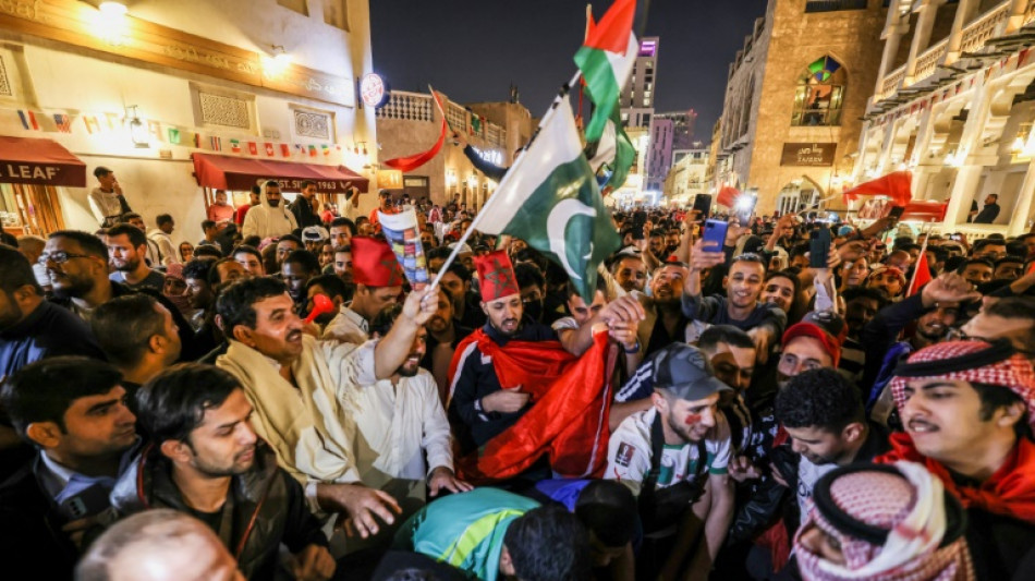 Mondial: l'incroyable r&ecirc;ve continue pour un peuple marocain extatique