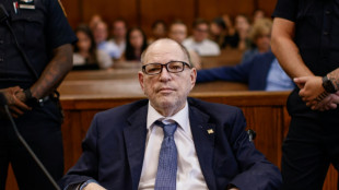 Trasladan a Harvey Weinstein de prisi&oacute;n a un hospital para cirug&iacute;a card&iacute;aca de emergencia