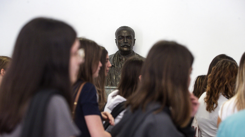 Al via le prove dei concorsi ordinari per tutte le scuole