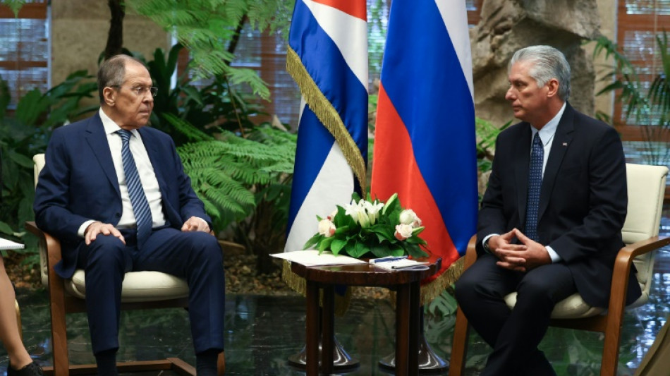 Cuba e R&uacute;ssia se aproximam em tempos dif&iacute;ceis