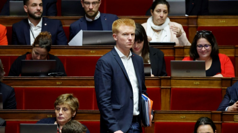 Adrien Quatennens, condamn&eacute; pour violences contre son ex-compagne, r&eacute;int&eacute;gr&eacute; au groupe LFI (d&eacute;put&eacute;s)