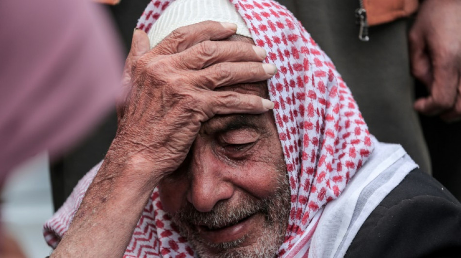 Negocia&ccedil;&atilde;o para tr&eacute;gua em Gaza ser&aacute; retomada neste domingo; EUA lan&ccedil;am ajuda pelo ar