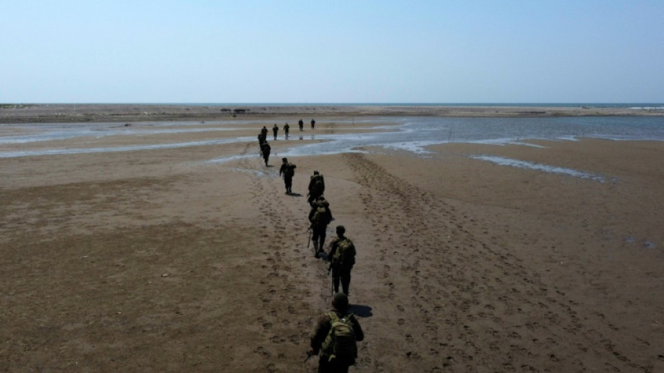 Militares de Guatemala patrullan la frontera con M&eacute;xico para disuadir a narcos