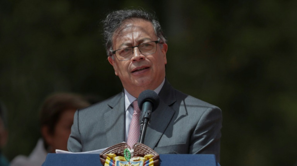 Petro pede ajuda a EUA e Brasil por esc&acirc;ndalo de banco com Odebrecht