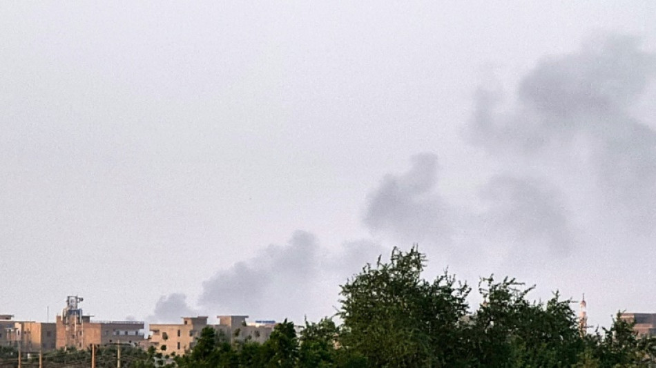 Generais rivais anunciam tr&eacute;gua, mas combates continuam no Sud&atilde;o