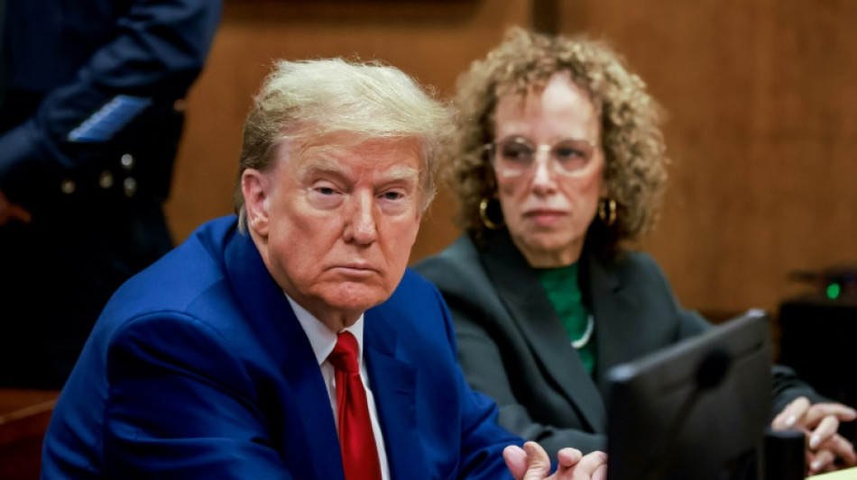 Justi&ccedil;a reduz fian&ccedil;a de Trump, que vai a julgamento em 15 de abril