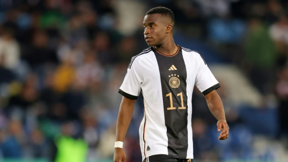 WM-Generalprobe: Moukoko deb&uuml;tiert